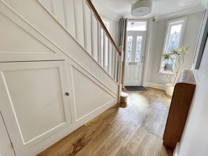 Entrance Hall- click for photo gallery